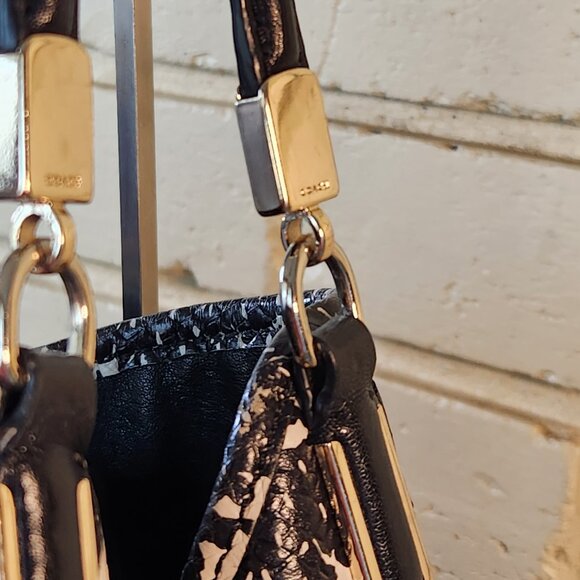 Like New Coach Phoebe BLack & White Python Shoulder Bag Purse - Picture 3 of 14